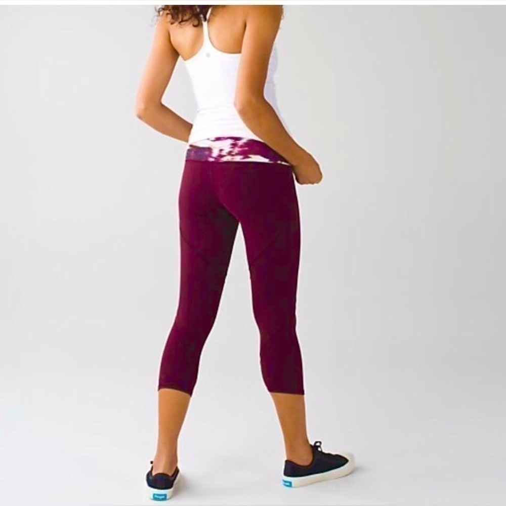 Lululemon Wunder Under Shine on 21” crop- wild berry rumble Bordeaux - Picture 2 of 10
